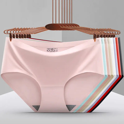 Seamless Standard Briefs - Demuura