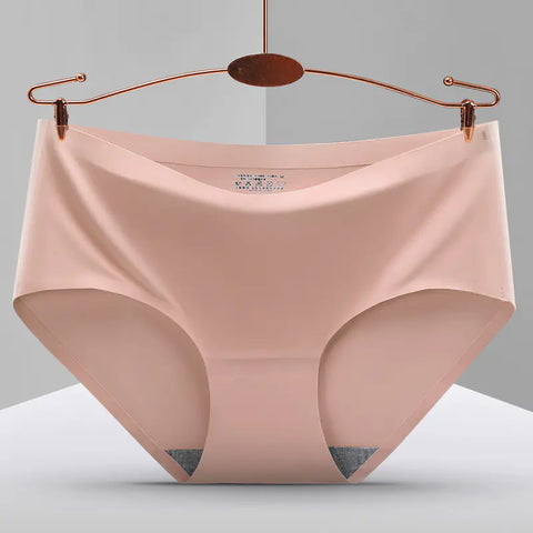 Seamless Standard Briefs - Demuura