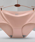 Seamless Standard Briefs - Demuura
