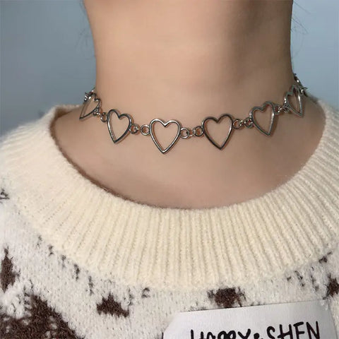 Love Choker Necklace - Demuura